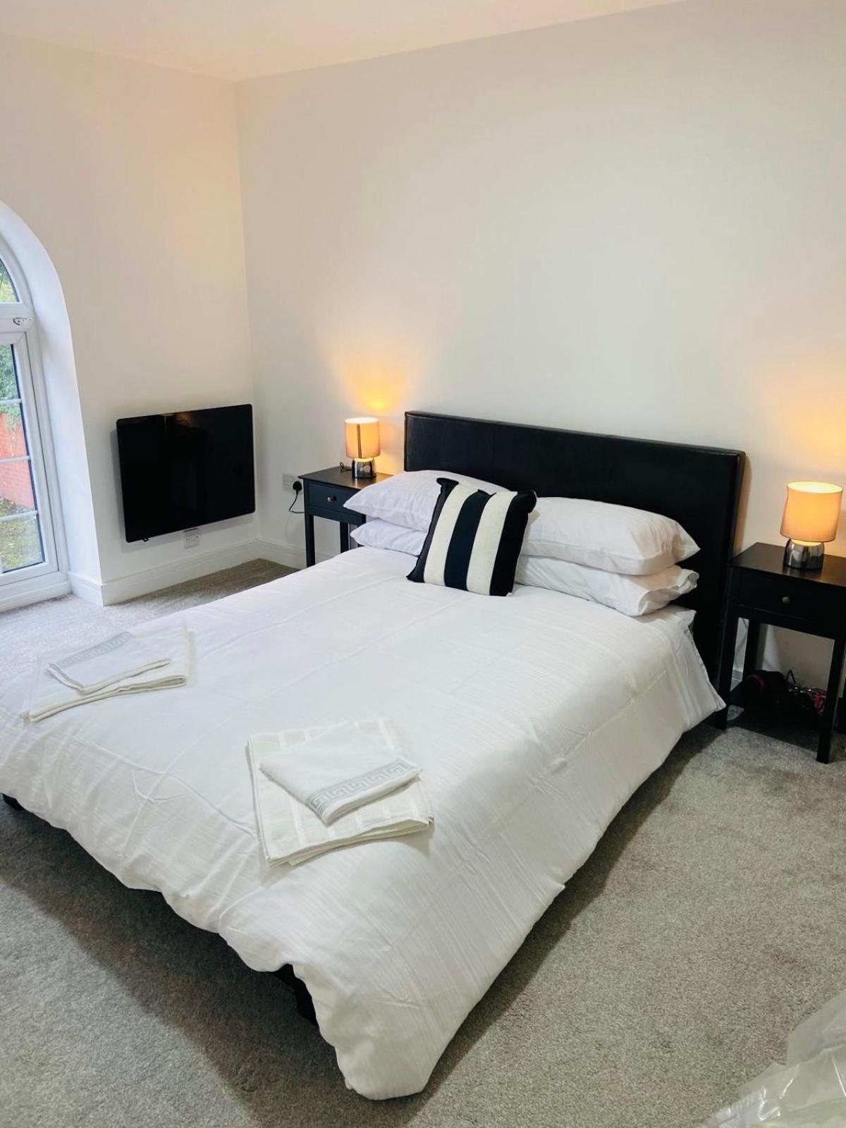 Modern Flat With Free Parking Close To Birmingham Centre Ngoại thất bức ảnh